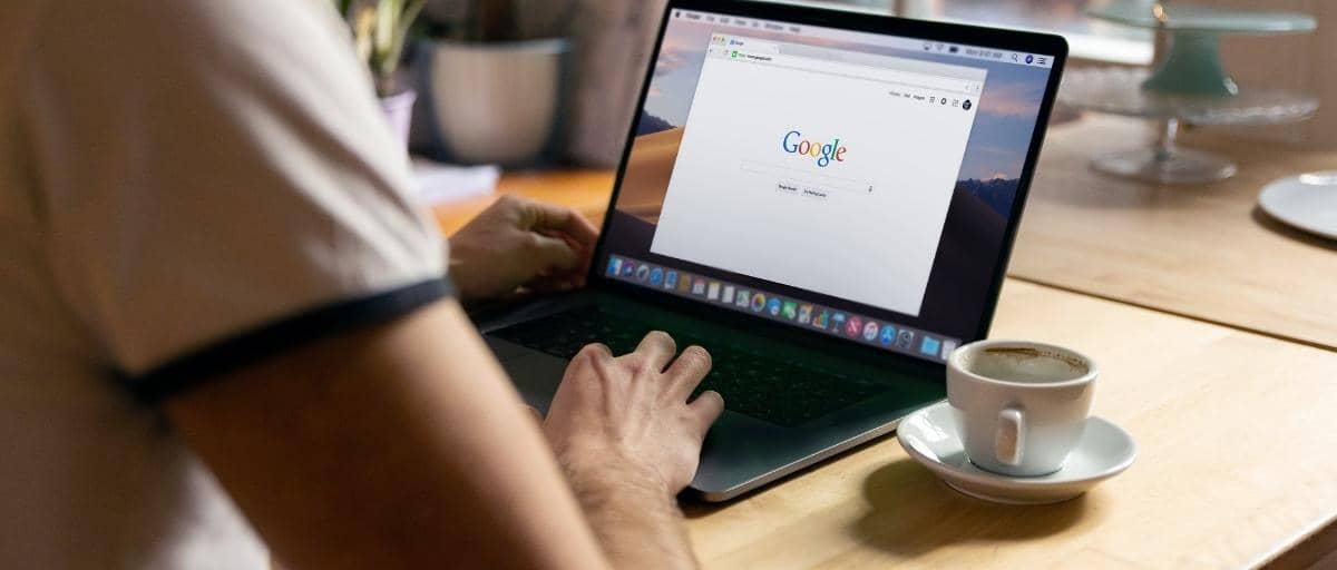 Google Search on a laptop | Gordon Digital